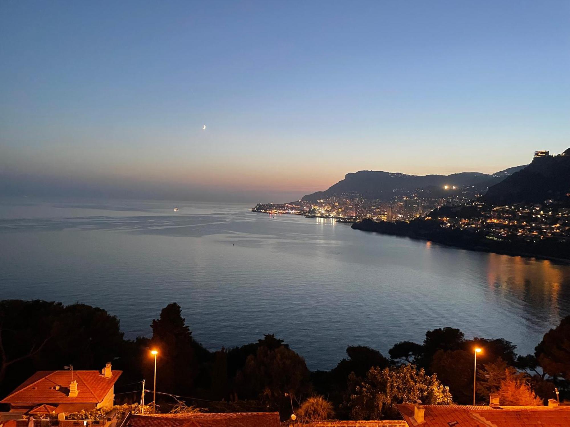 Aux Portes De Monaco Superbe T3 Vue Mer Roquebrune-Cap-Martin Exterior photo